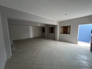 Casa no calçadão do centro histórico